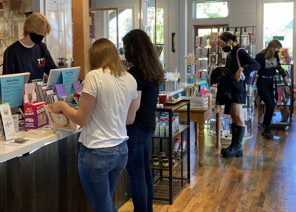 The Read Queen Bookstore & Cafe
