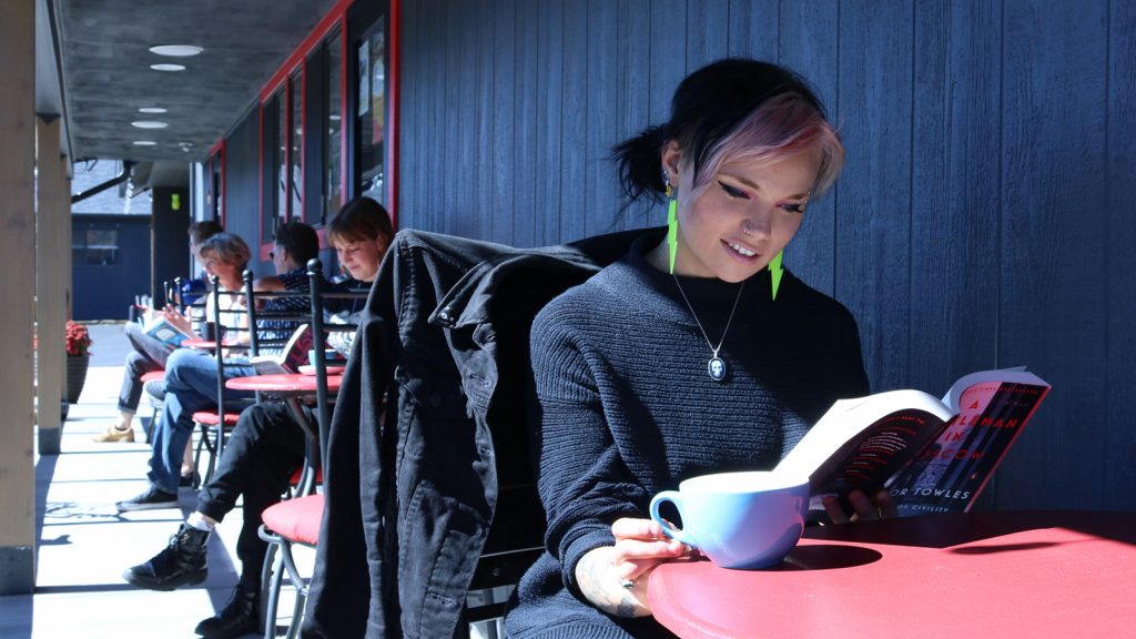 The Read Queen Bookstore & Cafe